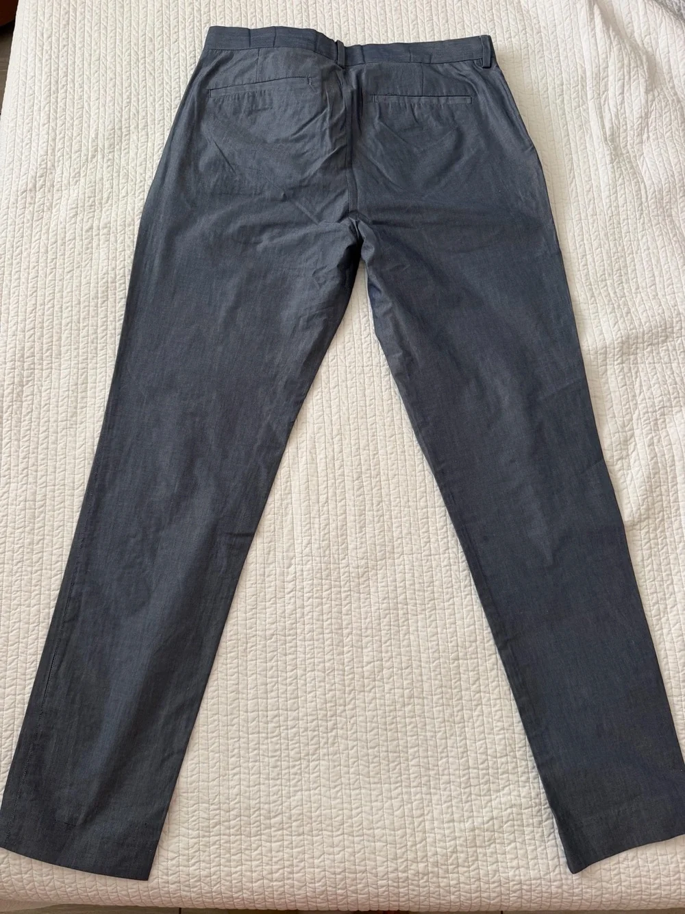 H&M Men's Dress Pants in Charcoal Gray